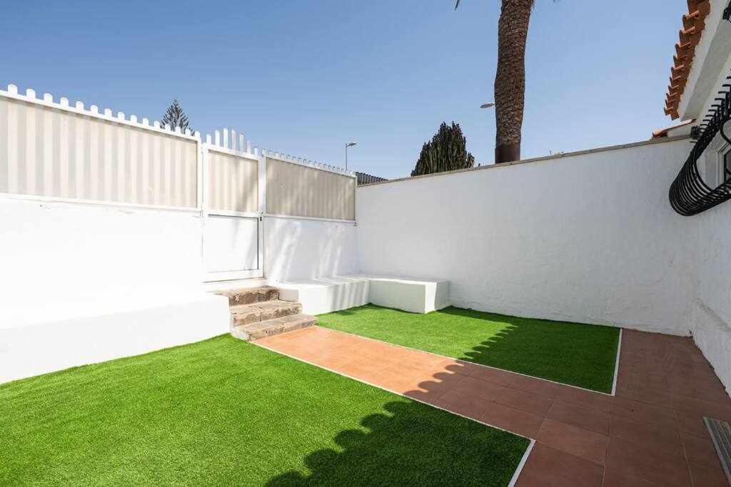 Bungalow vacacional Los Porches en Playa del Inglés San Bartolomé Esterno foto